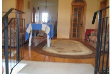 Romania Privát Suceava, Exterior